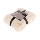 Heaven 800 bézs takaró szett tartalma1 db 150x200 cm takaró 1 db 48x48 cm díszpárna 