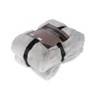 Heaven 800 ezüst takaró szett tartalma 150x200 cm takaró, 48x48 cm díszpárna 