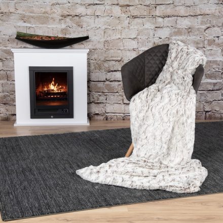 Smooth 500 barna ágytakaró szett tartalma 1 db 230x250 cm ágytakaró, 2 db 45x45 cm díszpárna 