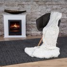 Smooth 500 törtfehér ágytakaró szett tartalma 1 db 230x250 cm ágytakaró, 2 db 45x45 cm díszpárna 